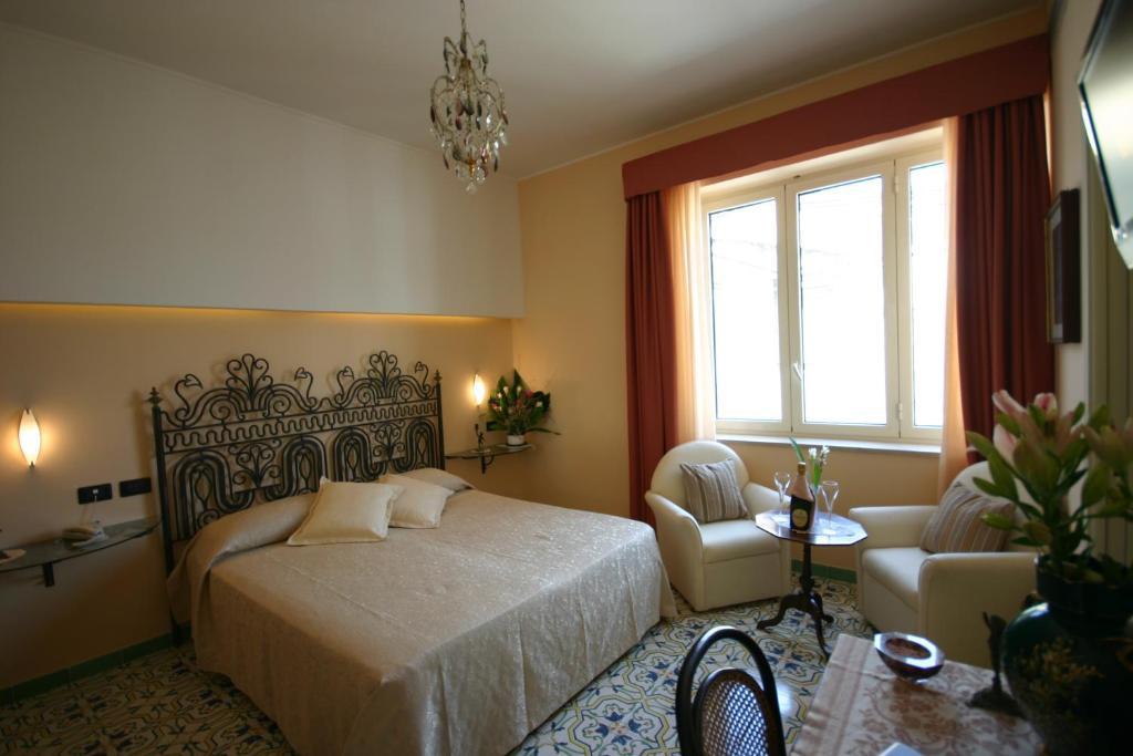 Sorrento Inn Guesthouse Oda fotoğraf
