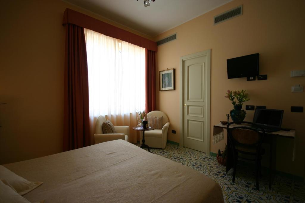 Sorrento Inn Guesthouse Oda fotoğraf